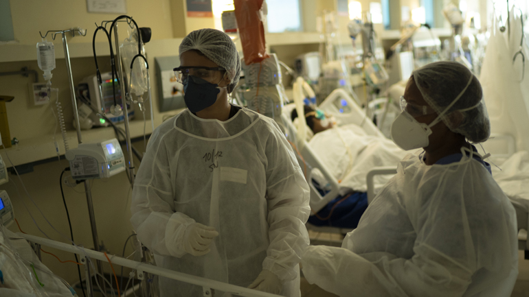 Covid-19: Ξεπέρασαν τους 182.000 οι νεκροί στη Βραζιλία