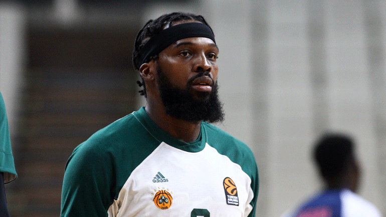 Παναθηναϊκός: Διάστρεμμα υπέστη ο Μακ, αμφίβολος ενόψει της Άλμπα