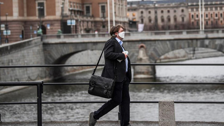 Σουηδία: 7.556 κρούσματα Covid-19 και 135 θάνατοι το τελευταίο 24ωρο