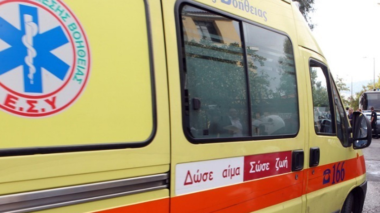 Ρόδος: Στο νοσοκομείο 31χρονη που ζούσε σε τρώγλη για 10 χρόνια Ρόδος: Στο νοσοκομείο 31χρονη που ζούσε σε τρώγλη για 10 χρόνια