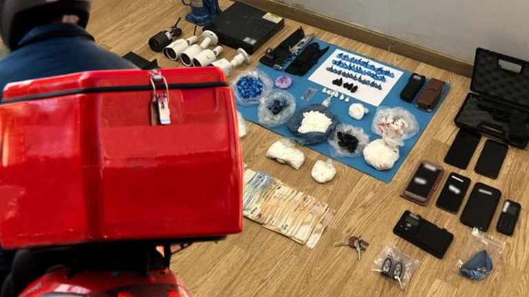 Δίκτυο “delivery” κοκαΐνης σε μέλη της showbiz