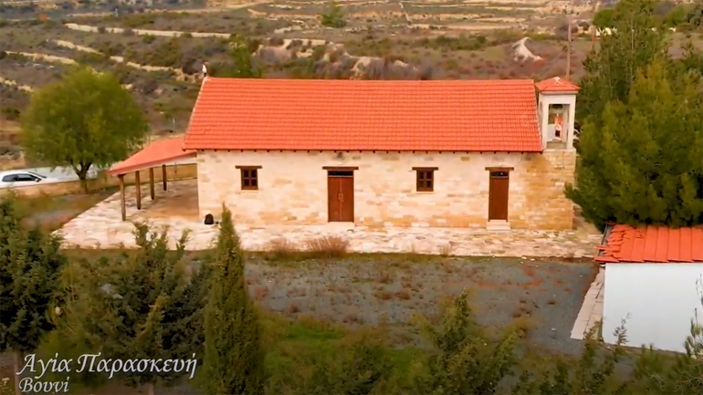 Οι εκκλησίες στην Κύπρο από ψηλά