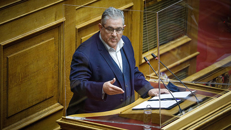 «Η κυβέρνηση να πάρει πίσω την κατάπτυστη απόφαση για την αλλαγή του τρόπου πρόσβασης στα πανεπιστήμια»