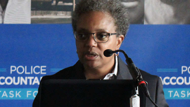 ΗΠΑ: Η δήμαρχος Σικάγου σοκαρίστηκε από περιστατικό αστυνομικής αυθαιρεσίας που ήρθε στο φως ΗΠΑ: Η δήμαρχος Σικάγου σοκαρίστηκε από περιστατικό αστυνομικής αυθαιρεσίας που ήρθε στο φως