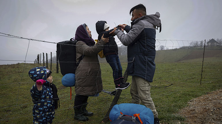 Η Ε.Ε. διέθεσε το σύνολο της βοήθειας των 6 δισ. ευρώ που είχε υποσχεθεί στην Τουρκία για τους πρόσφυγες