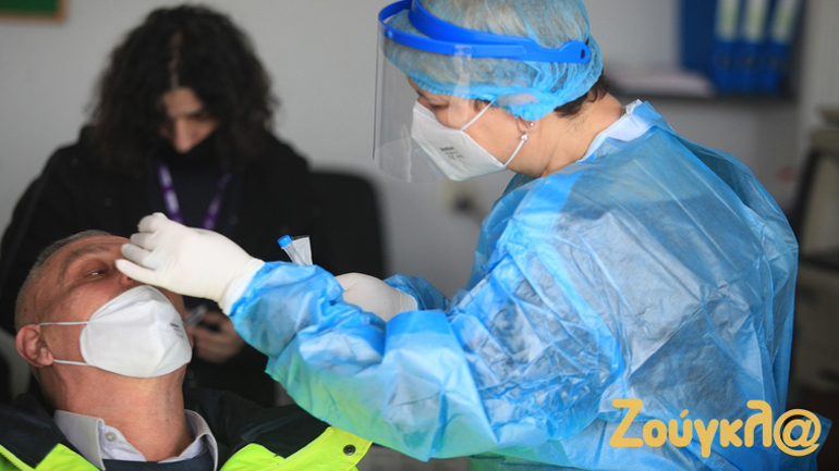 Rapid tests από τον ΕΟΔΥ στη Μάνδρα