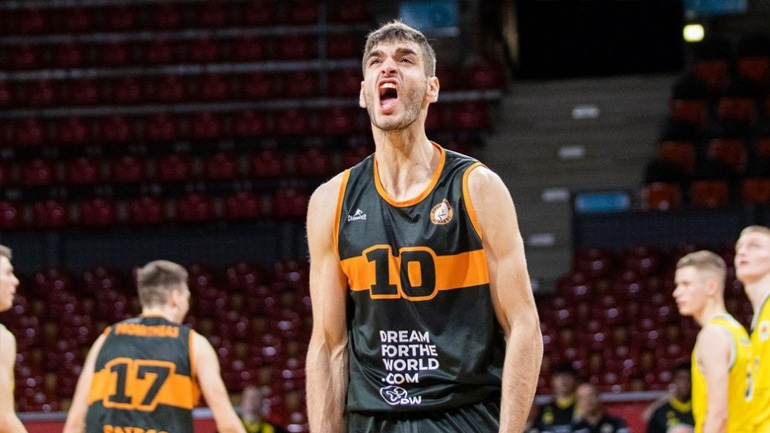 Ανακοίνωσε την απόκτηση του Μαντζούκα ο Παναθηναϊκός