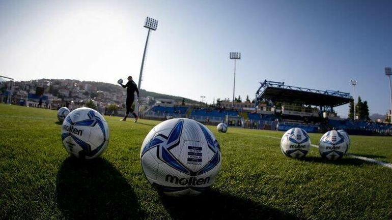 Λαμία: Εννέα παίκτες θετικοί στον κορωνοϊό