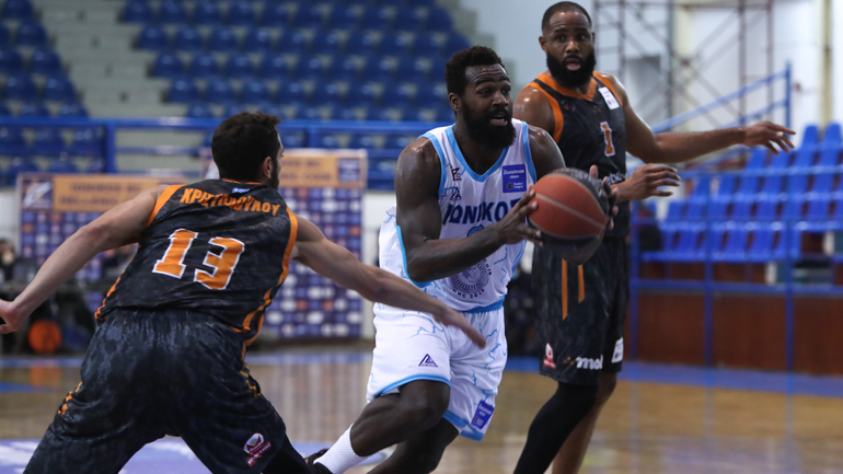 Basket League: Πρώτη εντός έδρας νίκη για τον Ιωνικό, 86-77 τον Προμηθέα