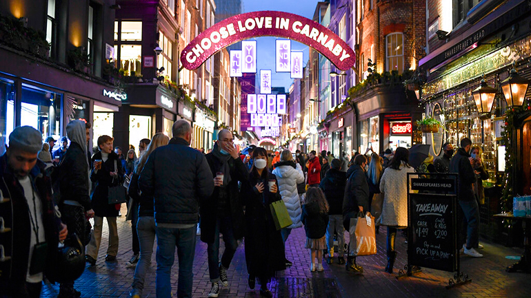 Η Ολλανδία αναστέλλει τις πτήσεις από τη Βρετανία λόγω κρούσματος μετάλλαξης του Covid-19