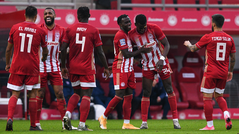 Μόνος πρώτος ο Ολυμπιακός, 5-1 την ΑΕΛ