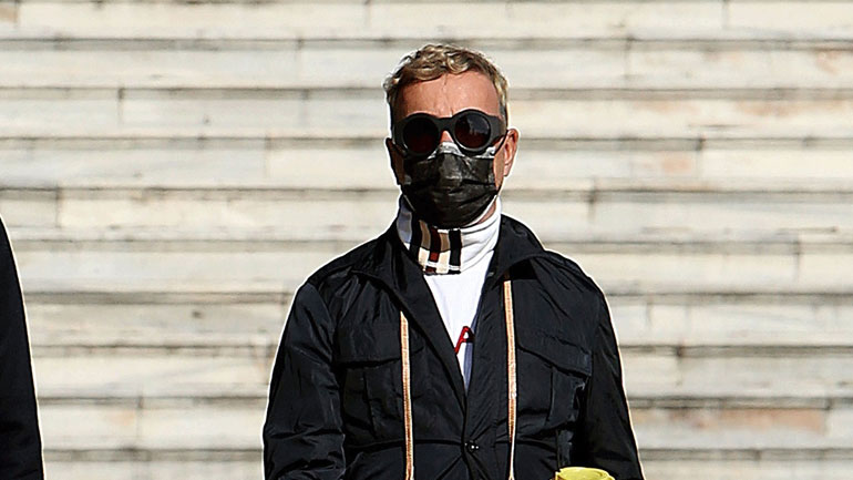 Λάκης Γαβαλάς: «Εγώ μπήκα ο ίδιος φυλακή γιατί ήθελα να σώσω το προσωπικό μου»