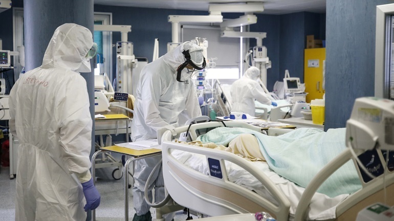 Ιταλία: Καταμετρήθηκαν 10.872 κρούσματα σε ένα 24ωρο – Ακόμα 415 θάνατοι από Covid-19