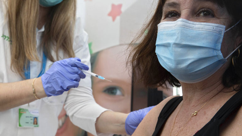 Δημοσκόπηση: Πάνω από 40% το ποσοστό των Ισπανών που είναι πρόθυμοι να εμβολιαστούν κατά του κορωνοϊού