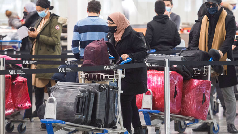 Η Πολωνία διακόπτει τις πτήσεις προς τη Βρετανία