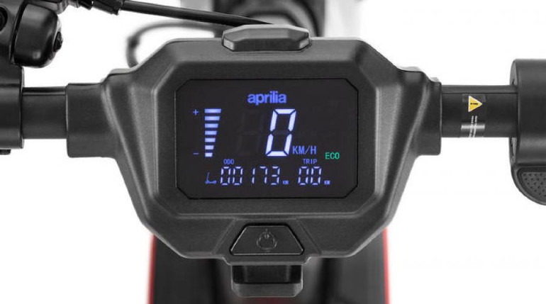 Οθόνη 3,5 ιντσών με πλούσιες πληροφορίες και ευκολία στον χειρισμό