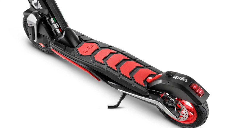 Τρομερές λεπτομέρειες στο scooter της Aprilia με φινίρισμα και ποιότητα σε όλους τους τομείς