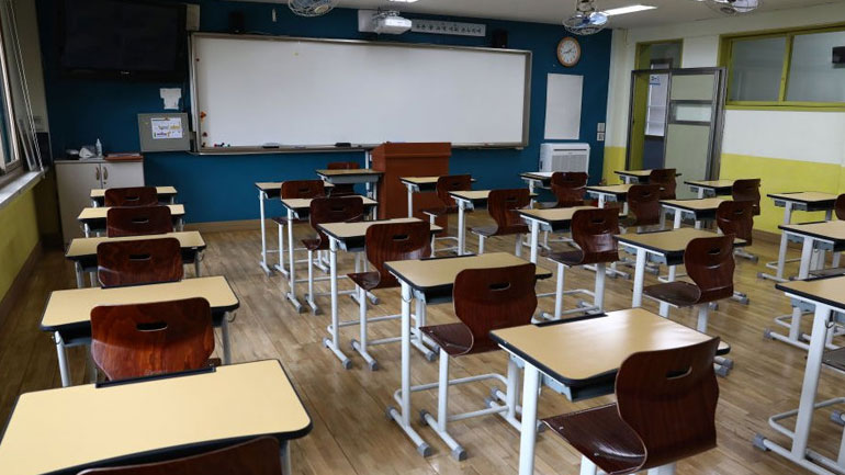 Η λειτουργία των σχολείων στον κόσμο κατά τη διάρκεια του τρέχοντος κύματος της πανδημίας