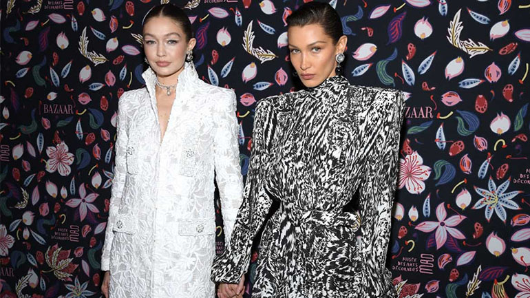 Λευκά Χριστούγεννα στη Νέα Υόρκη για τις αδελφές Hadid!