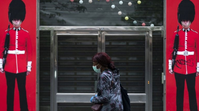 Ηνωμένο Βασίλειο και Γαλλία καταρτίζουν σχέδιο για μεταφορές εμπορευμάτων