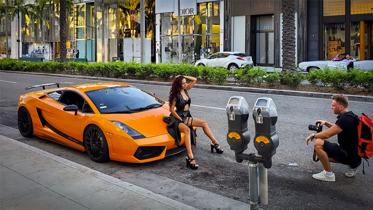 Όταν οι influencers φωτογραφίζονται στο Λος Άντζελες