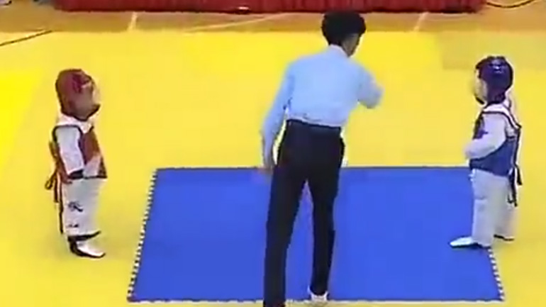 Σύντομος αγώνας Σύντομος αγώνας