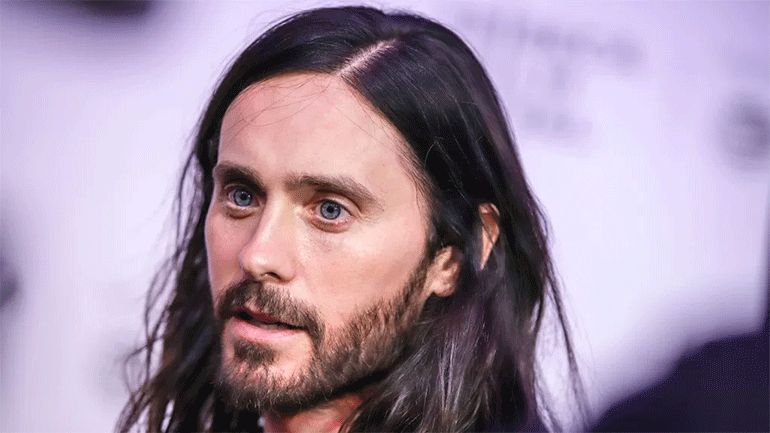 Ο Τζάρεντ Λέτο απολαμβάνει τη συνεργασία με τους Ντένζελ Ουάσινγκτον και Ράμι Μάλεκ