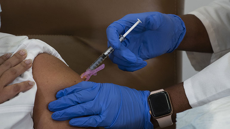 Στις 26 Δεκεμβρίου φτάνουν τα πρώτα εμβόλια κατά του κορωνοϊού στη Αυστρία