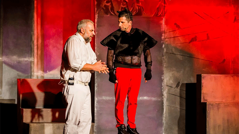 «Η Ζωή Μετά» – Οι ξεκαρδιστικές ιστορίες του Αρκά  σε online streaming