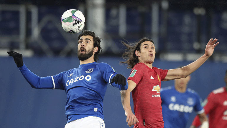 Λιγκ Καπ Αγγλίας: «Χτύπησε» στο φινάλε η Γιουνάιτεντ – Νίκησε 2-0 την Έβερτον και προκρίθηκε στα ημιτελικά