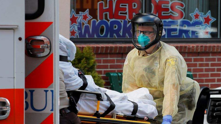 Σχεδόν 3.300 θάνατοι εξαιτίας κορωνοϊού στις ΗΠΑ σε 24 ώρες