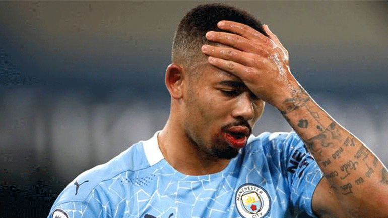 Μάντσεστερ Σίτι: Θετικοί στον κορωνοϊό οι Ζεσούς και Γουόκερ