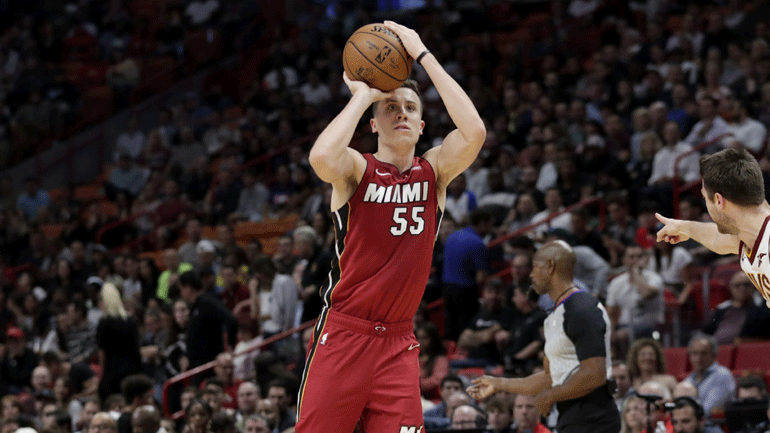 ΝΒΑ: Χριστουγεννιάτικο ρεκόρ τριπόντων έκανε ο Ρόμπινσον!