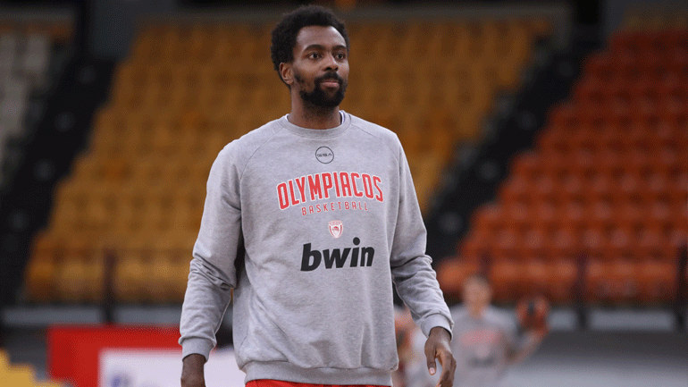 Ολυμπιακός: Έγινε πατέρας ο Ζαν Σαρλ