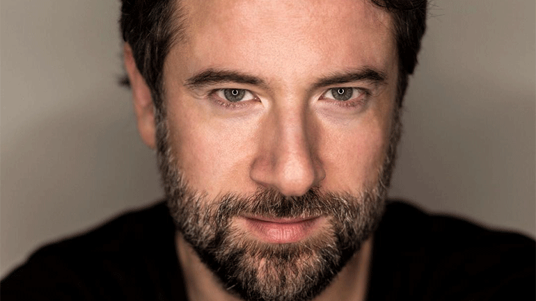 Ο Κωστής Μαραβέγιας σε μια ξεχωριστή μουσική βραδιά