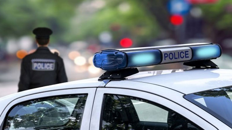 Χειροπέδες στο Ρέθυμνο για τυχερά παιχνίδια Χειροπέδες στο Ρέθυμνο για τυχερά παιχνίδια