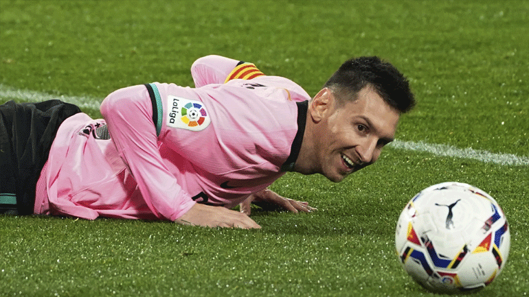 Μέσι: «Υπάρχει μία ιστορία αγάπης με την Μπαρτσελόνα, δεν έχω αποφασίσει ακόμα τι θα κάνω»