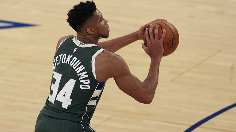 Αντετοκούνμπο: «Πρέπει να βελτιωθούμε και να μη βρίσκουμε δικαιολογίες»