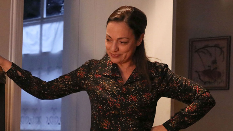 Ελένη Καρακάση: Η τηλεοπτική Ρίζω μιλάει για τις εξελίξεις στις «Άγριες Μέλισσες»