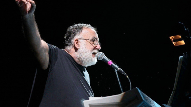 Κουτσούμπας: Ο «εξεγέρτης» και «διεκδικητής του ακατόρθωτου» Θάνος Μικρούτσικος θα είναι πάντα «παρών»