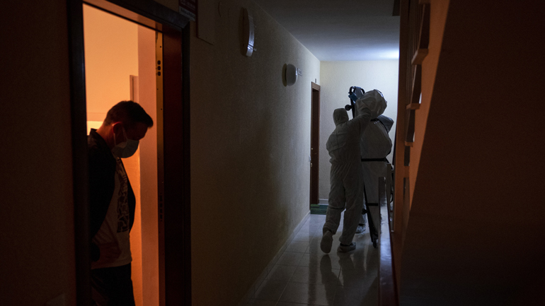 Covid-19: Περισσότεροι από 50.000 οι νεκροί στην Ισπανία