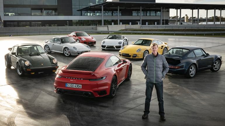 Όλες οι Porsche 911 Turbo σε μια πίστα