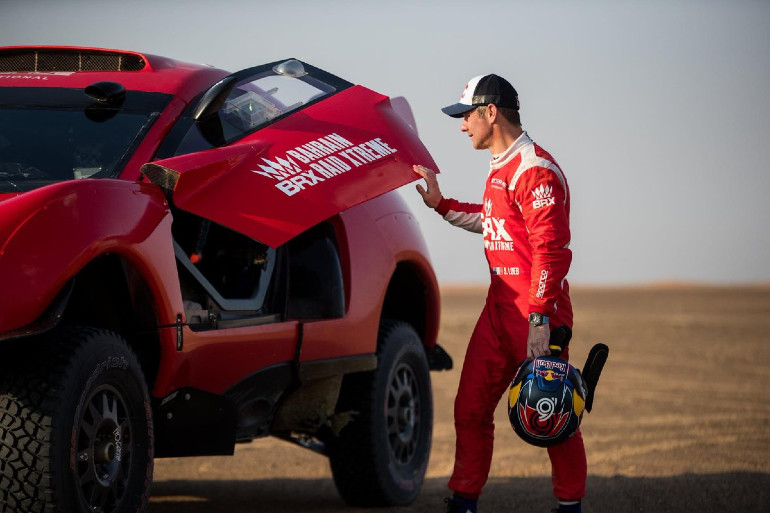 Ο Loeb επιστρέφει με το Hunter της Prodrive