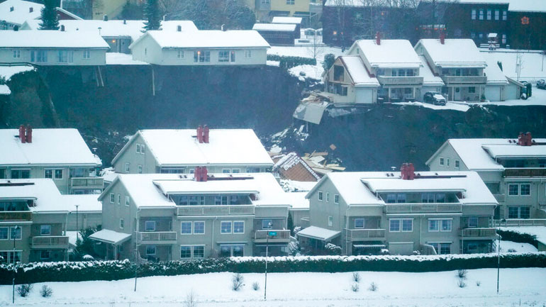 Συναγερμός στη Νορβηγία: Δεκάδες αγνοούμενοι από χιονοστιβάδα