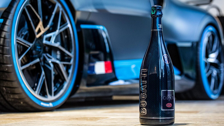 Ποια μάρκα αυτοκινήτων έχει τη δική της σαμπάνια;