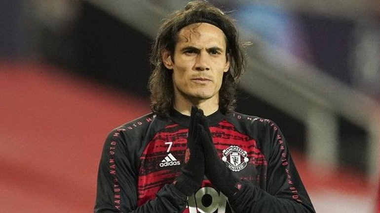 «Καμπάνα» τριών αγωνιστικών στον Καβάνι