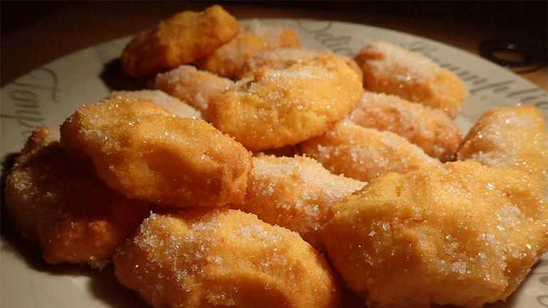 Πρωτοχρονιά στην Κέρκυρα με τζαλέτια και «κολόνιες»