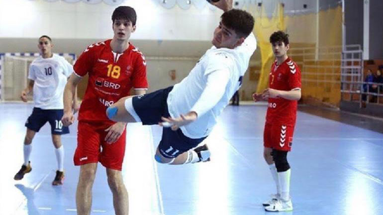 Χάντμπολ: Χειρουργήθηκε με επιτυχία ο πίβοτ της Εθνικής Εφήβων