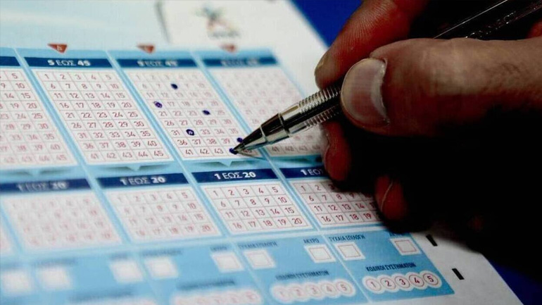 Πρωτοχρονιάτικο ρεβεγιόν με κλήρωση ΤΖΟΚΕΡ –  Πώς θα κυνηγήσετε τα 1,25 εκατ. ευρώ