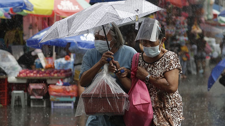 Οι Φιλιππίνες επιβάλλουν απαγόρευση εισόδου σε πρόσωπα προερχόμενα από τις ΗΠΑ από τις 3 Ιανουαρίου